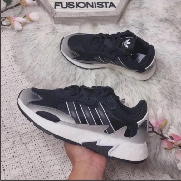 NWT 🍭Adidas Tresc Run Black Ombre 6Y/7.5W - Picture 6 of 7